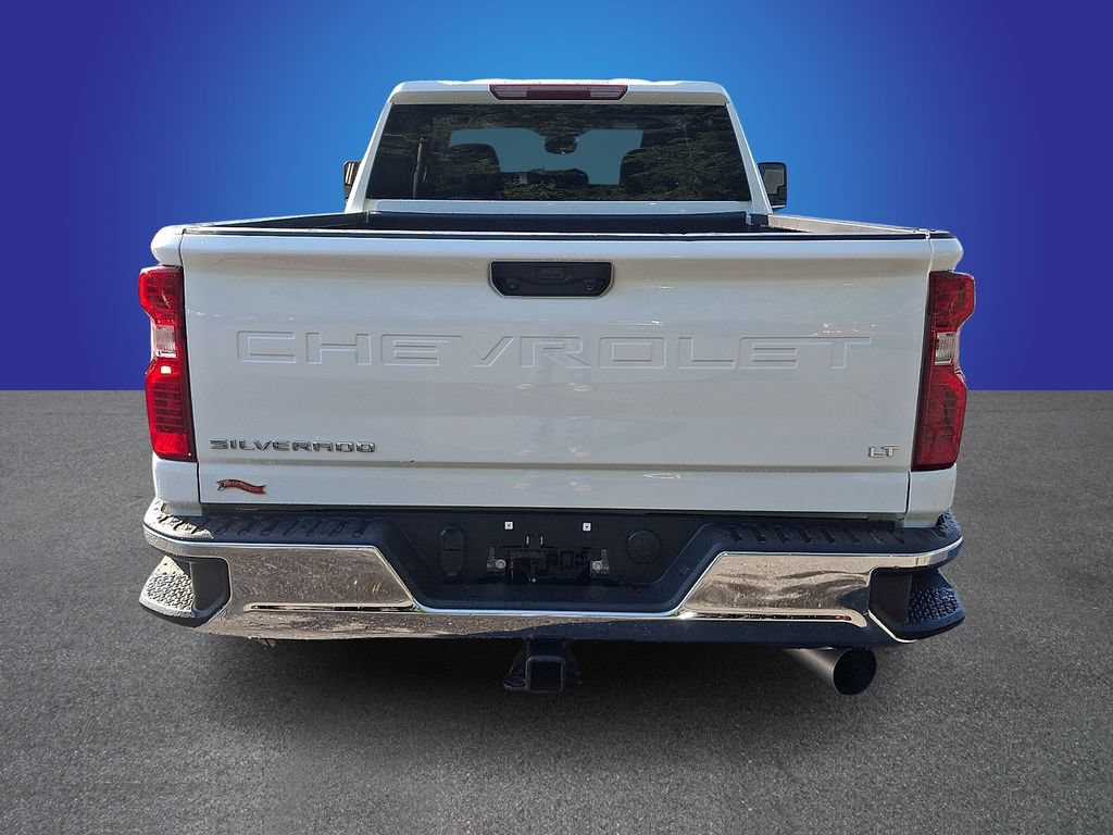 Used 2025 Chevrolet Silverado 2500 LT w/ Convenience Package AWD/4WD image 5