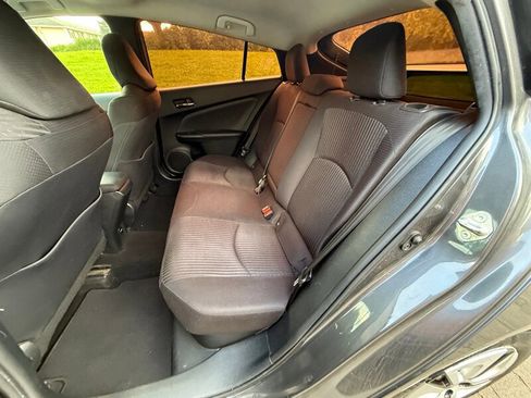 Used 2018 Toyota Prius Two w/ Prius Two Safety Plus Package image 12