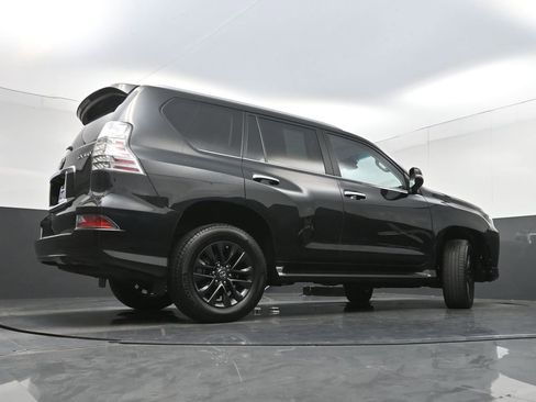 Used 2023 Lexus GX 460 Premium w/ Premium Package AWD/4WD image 35