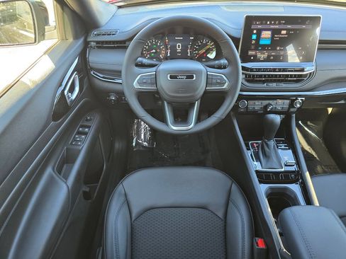 New 2026 Jeep Compass Latitude AWD/4WD image 27