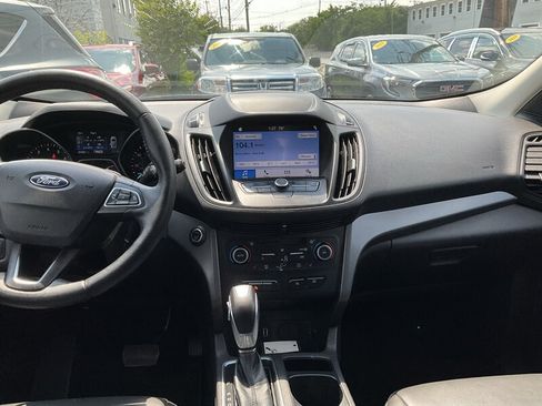 Used 2019 Ford Escape SEL AWD/4WD image 15