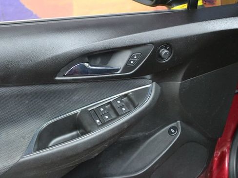 Used 2018 Chevrolet Cruze LT w/ LT Convenience Package FWD image 13