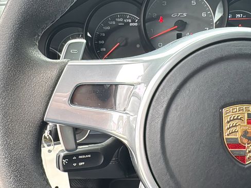 Used 2015 Porsche Panamera GTS image 21