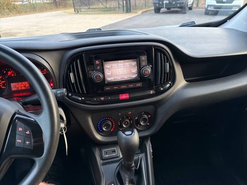 Used 2020 RAM ProMaster City Tradesman FWD image 31