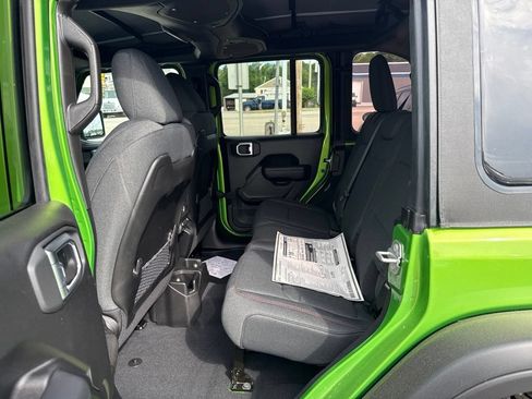 New 2026 Jeep Wrangler Unlimited Rubicon AWD/4WD image 20