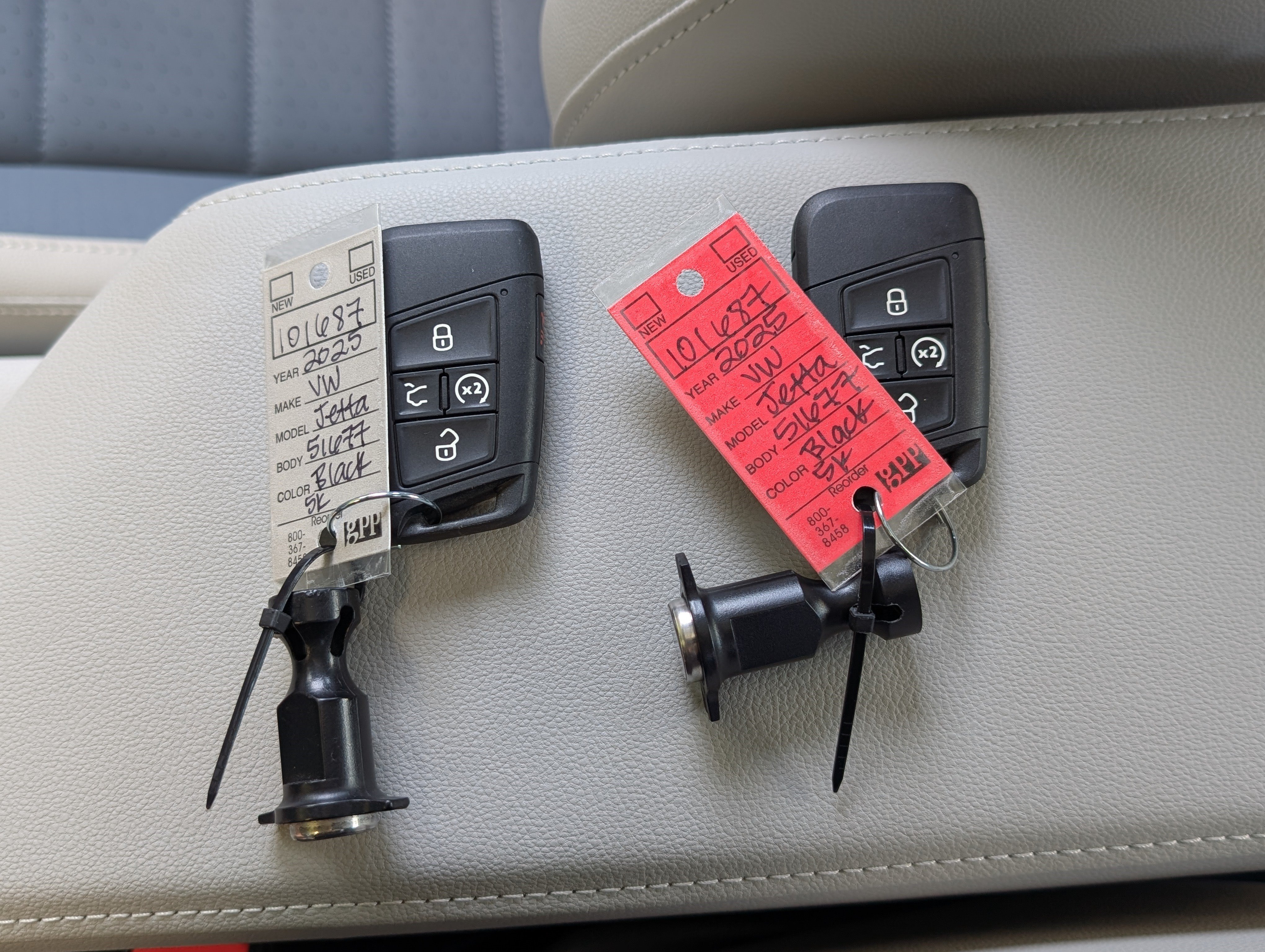 Used 2025 Volkswagen Jetta SE w/ Sunroof Package FWD image 36