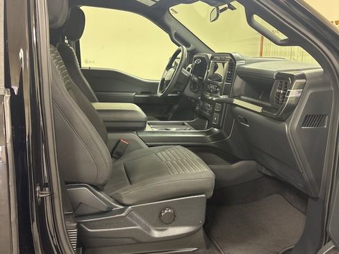 Used 2022 Ford F150 XL w/ STX Appearance Package image 25