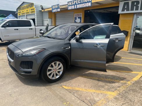 Used 2018 Jaguar E-PACE S AWD/4WD image 9