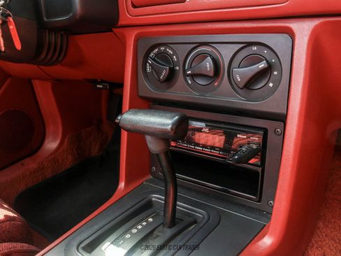 Used 1988 Ford Mustang GT RWD image 42