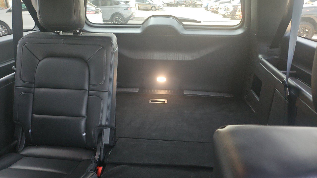 Used 2022 Lincoln Navigator L Reserve AWD/4WD image 14