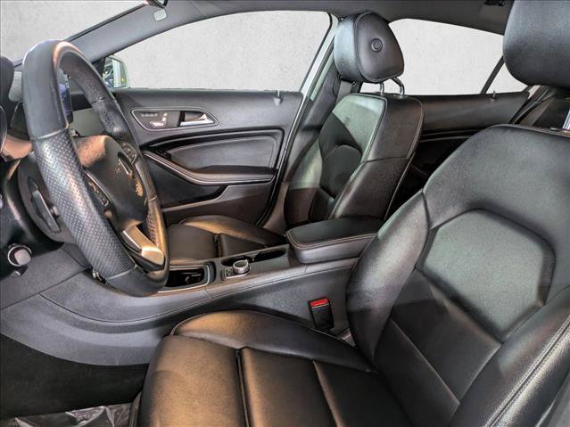 Used 2020 Mercedes-Benz GLA 250 image 17