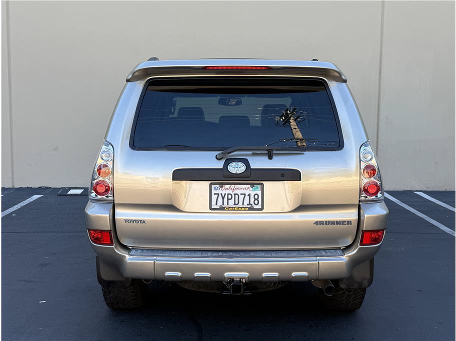 Used 2005 Toyota 4Runner SR5 RWD image 6
