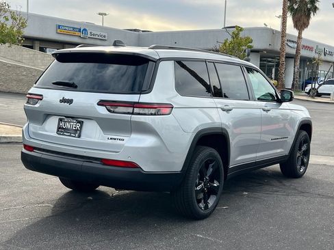 New 2025 Jeep Grand Cherokee L Limited w/ Black Appearance Package RWD image 6