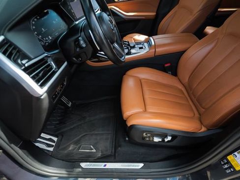 Used 2021 BMW X7 M50i AWD/4WD image 61