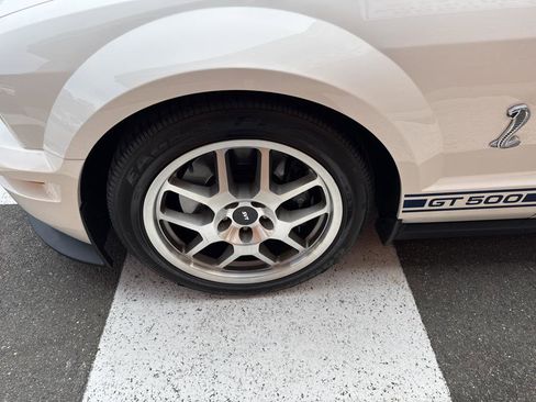 Used 2007 Ford Mustang Shelby GT500 image 14