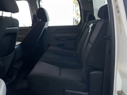 Used 2010 Chevrolet Silverado 2500 W/T image 15