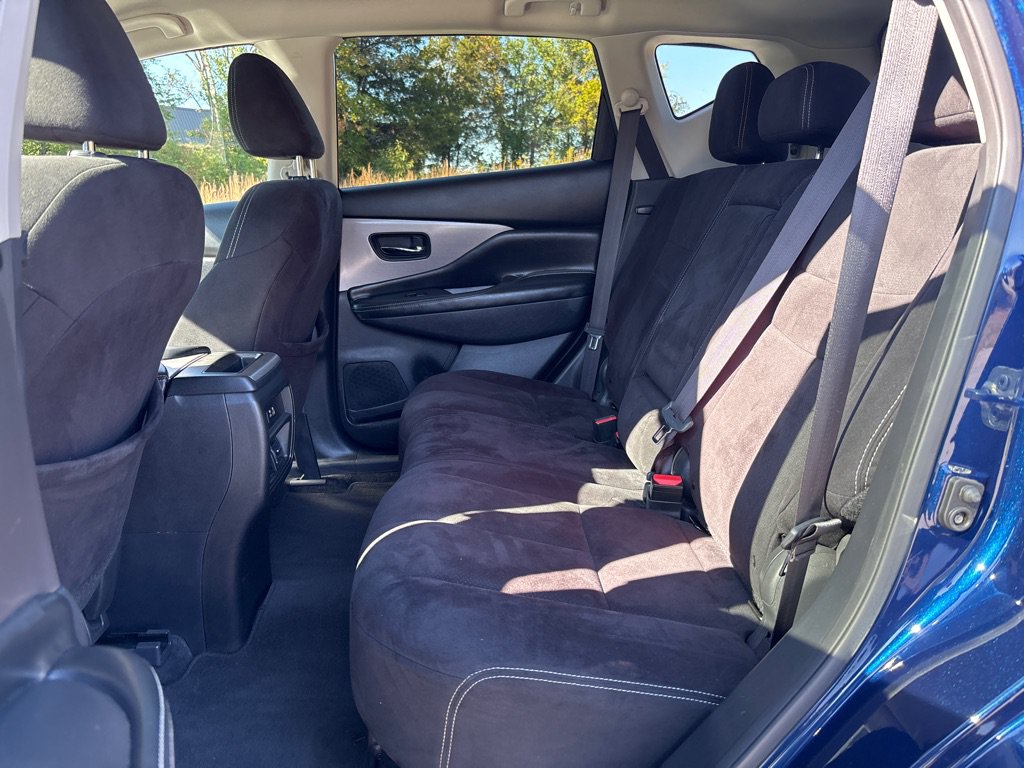 Used 2020 Nissan Murano SV AWD/4WD image 12