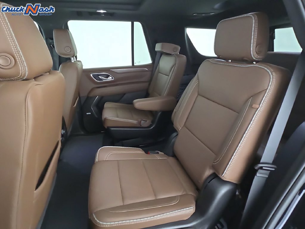 Used 2024 Chevrolet Tahoe High Country AWD/4WD image 31