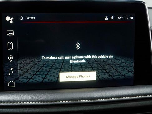 Used 2024 GMC Yukon XL SLT w/ SLT Premium Package image 23