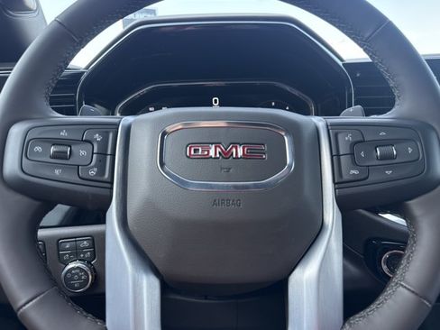 New 2026 GMC Sierra 1500 SLT w/ SLT Premium Plus Package AWD/4WD image 24