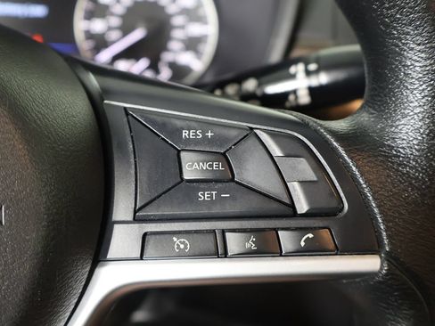 Used 2023 Nissan Altima 2.5 SV AWD/4WD image 34