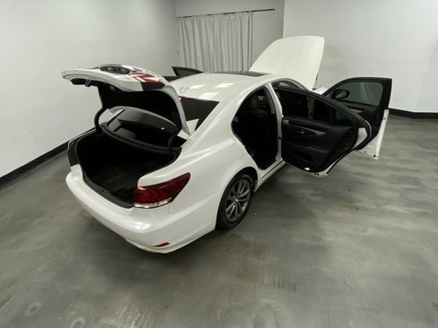 Used 2014 Lexus LS 460 AWD w/ Comfort Package image 52