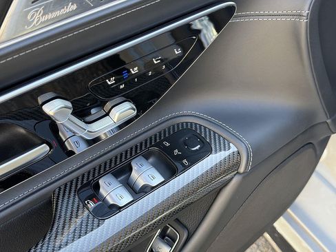 Used 2022 Mercedes-Benz SL 63 AMG 4MATIC image 21