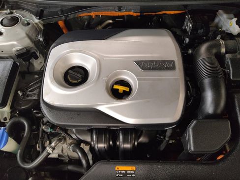 Used 2016 Hyundai Sonata SE image 30