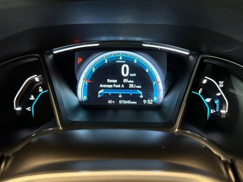 Used 2017 Honda Civic EX image 9
