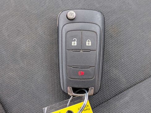 Used 2018 Chevrolet Trax LS FWD image 32