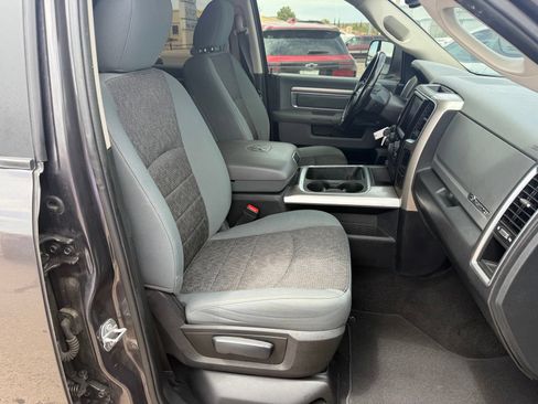 Used 2017 RAM 1500 Big Horn AWD/4WD image 36