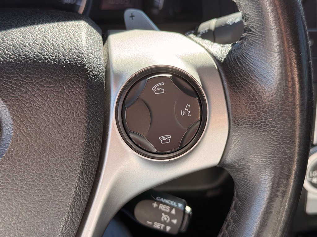 Used 2014 Toyota Camry SE w/ Moonroof Package FWD image 30