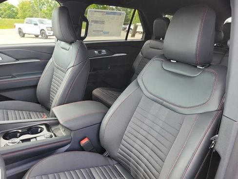 New 2027 Ford Explorer ST-Line AWD/4WD image 5