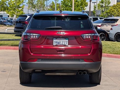 Used 2021 Jeep Compass Latitude w/ Sun and Sound Group FWD image 6