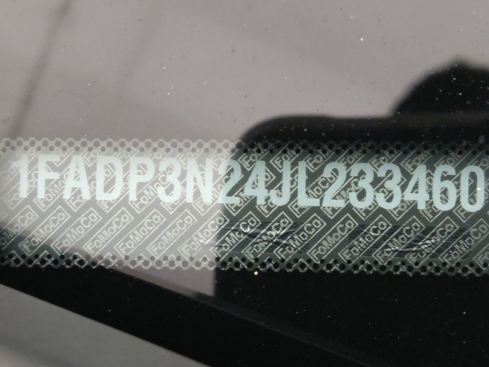 Used 2018 Ford Focus Titanium FWD image 33