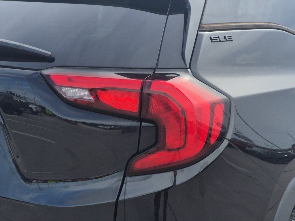 Used 2020 GMC Terrain SLE w/ Elevation Edition FWD image 27