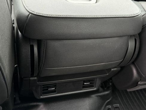 Used 2021 Chevrolet Silverado 1500 W/T w/ WT Fleet Convenience Package image 9