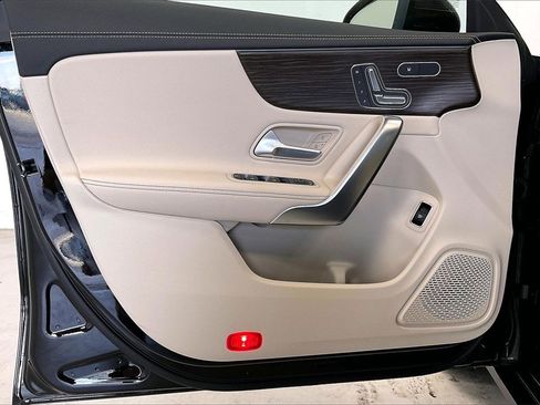 New 2026 Mercedes-Benz CLA 250 4MATIC image 10