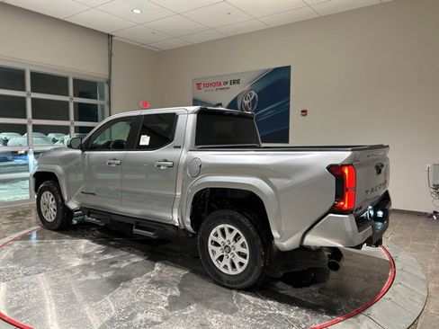 New 2026 Toyota Tacoma SR5 image 4