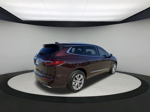 Used 2021 Buick Enclave Avenir w/ Avenir Technology Package image 6