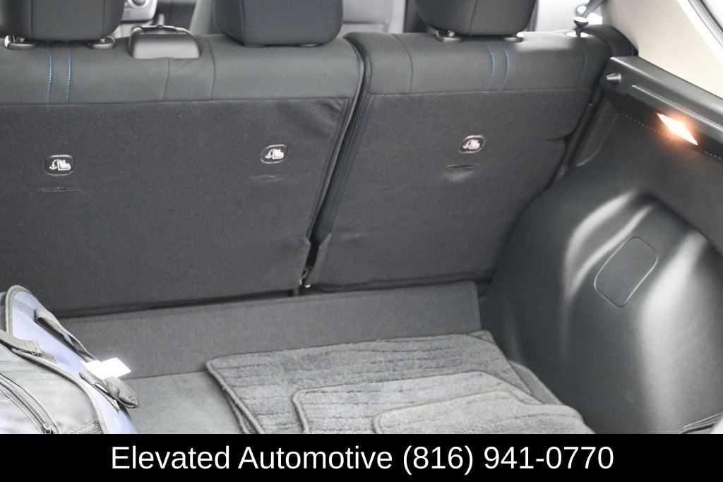 Used 2025 Nissan Leaf S FWD image 19