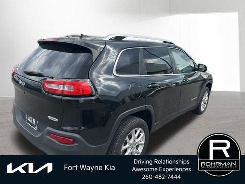 Used 2014 Jeep Cherokee Latitude w/ Comfort/Convenience Group image 6