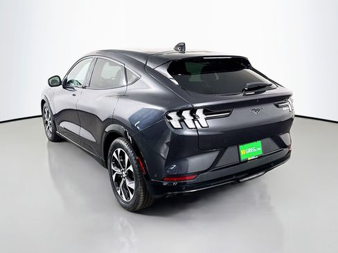 Used 2022 Ford Mustang Mach-E Premium image 7