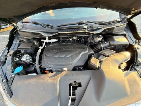 Used 2023 Honda Odyssey EX-L image 18