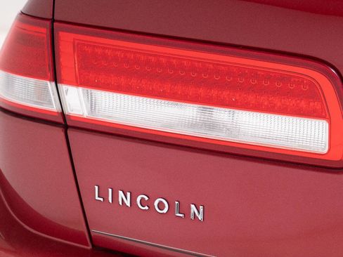 Used 2012 Lincoln MKZ AWD w/ Sport Appearance Pkg image 18