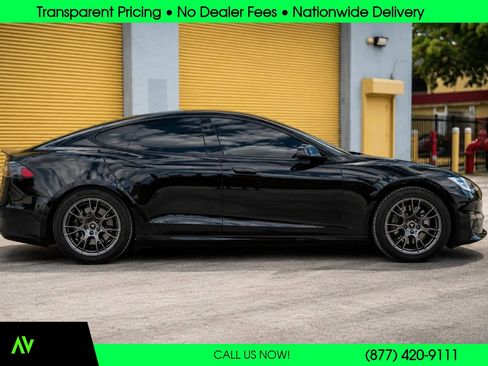 Used 2021 Tesla Model S Plaid AWD/4WD image 3