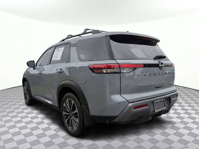Used 2026 Nissan Pathfinder Platinum w/ Cargo Package FWD image 6