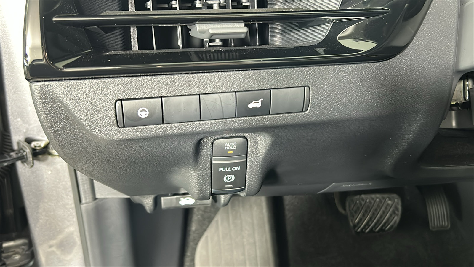 Certified 2026 Nissan Murano SV AWD/4WD image 25