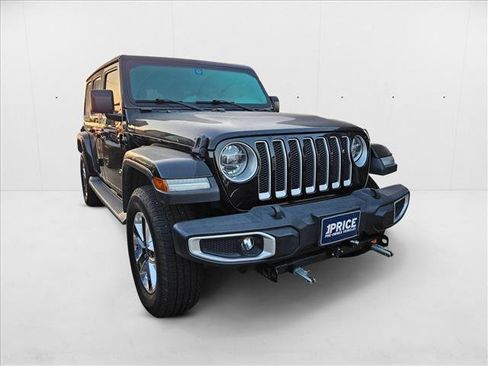 Used 2019 Jeep Wrangler Unlimited Sahara w/ LED Lighting Group image 3