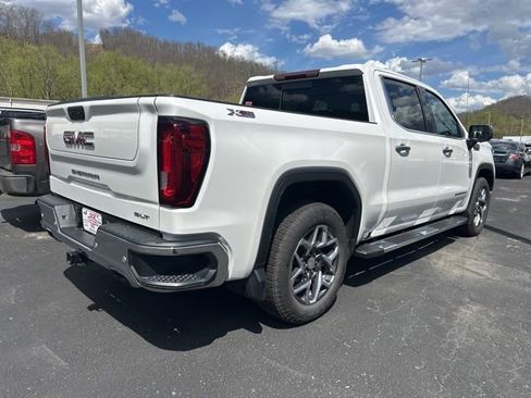 Used 2023 GMC Sierra 1500 SLT w/ SLT Premium Plus Package image 3